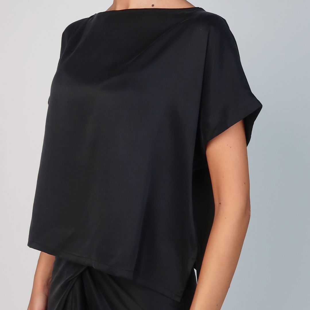 The Short Top - Onyx